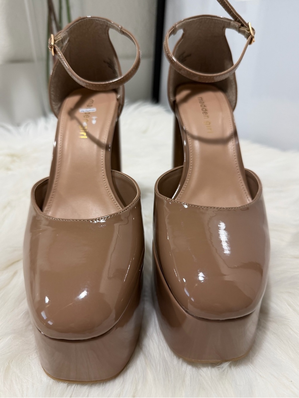 Madden Girl Dion Nude Patent Platform Heels - Size 10